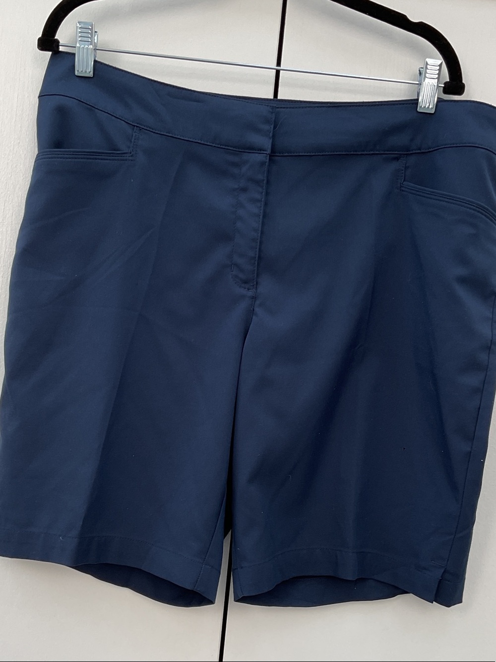 PGA Tour Women's Navy Performance Bermuda Shorts